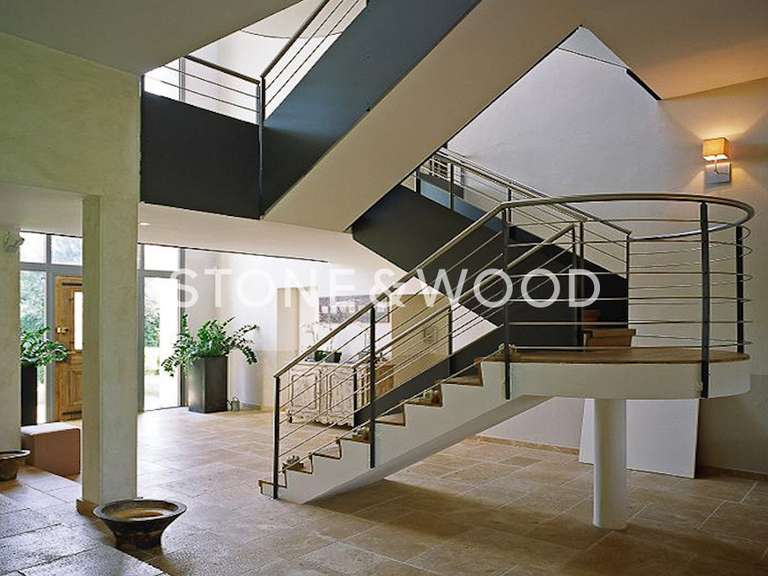 Maison Chevry - 6 chambres - 454m²