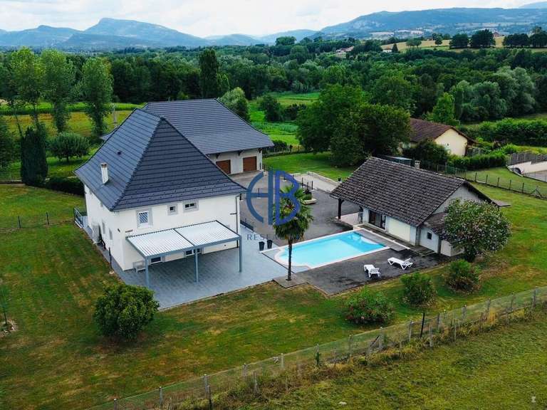 Maison Chimilin - 3 chambres - 190m²