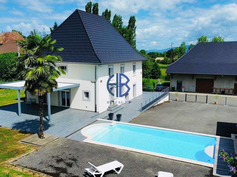 Maison Chimilin - 3 chambres - 190m²