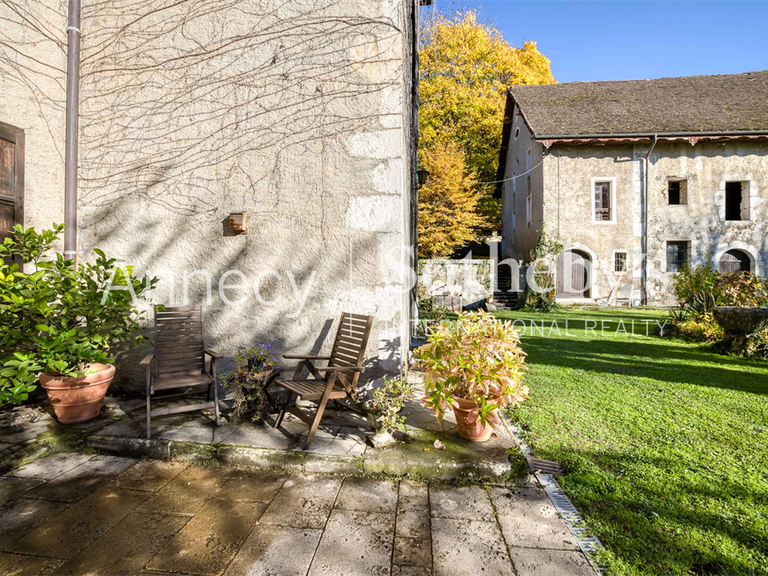 Château Chindrieux - 10 chambres - 700m²
