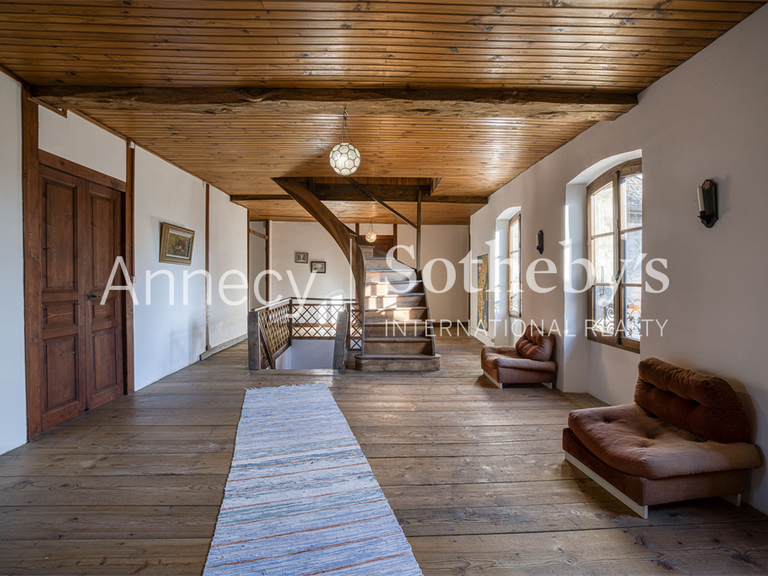 Château Chindrieux - 10 chambres - 700m²