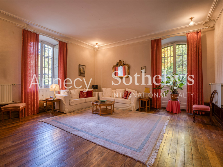 Château Chindrieux - 10 chambres - 700m²