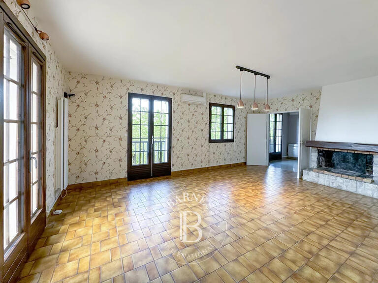 Maison Chindrieux - 5 chambres - 257m²