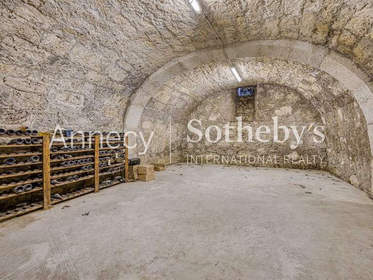 Maison Chindrieux - 10 chambres - 700m²