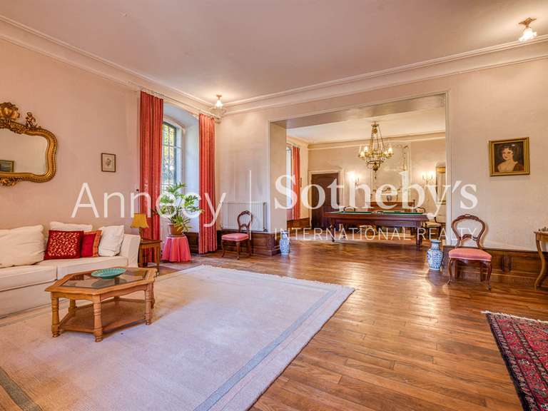 Maison Chindrieux - 10 chambres - 700m²