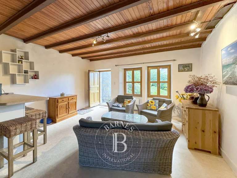 Maison Chindrieux - 5 chambres - 257m²