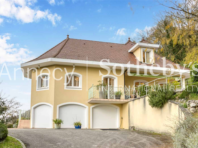 House Chindrieux - 5 bedrooms - 309m²