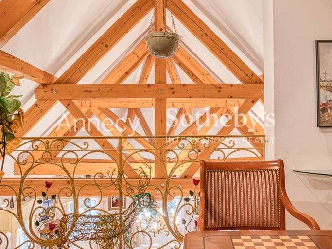 Maison Chindrieux - 5 chambres - 309m²