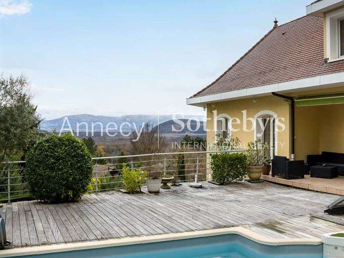 House Chindrieux - 5 bedrooms - 309m²