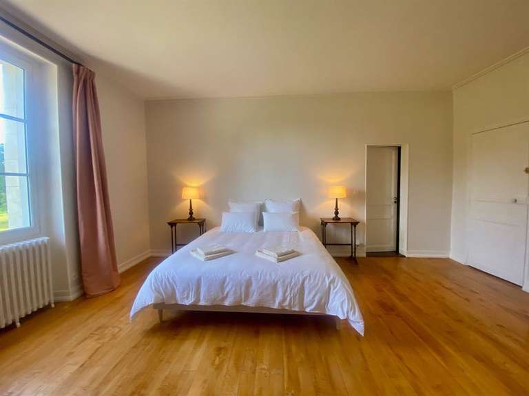 Château Chinon - 8 chambres - 570m²