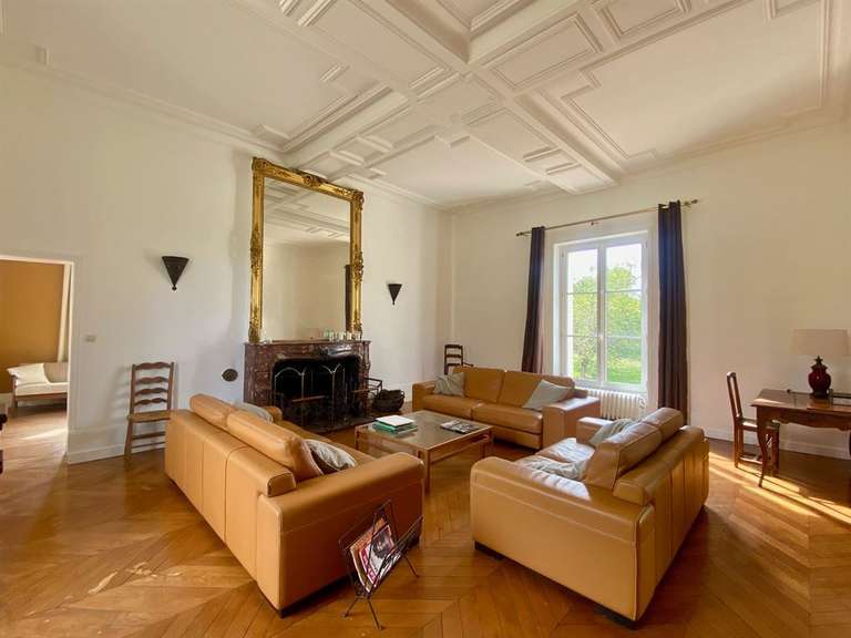 Château Chinon - 8 chambres - 570m²