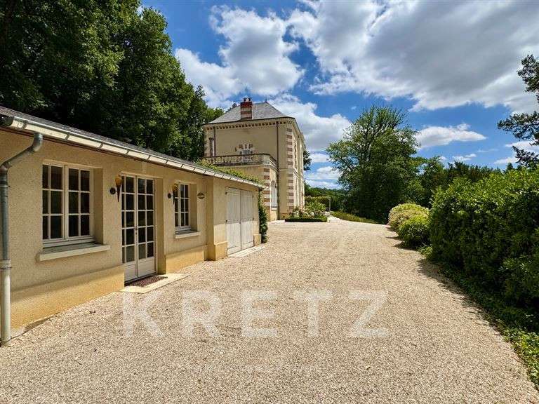 Maison Chinon - 5 chambres - 330m²