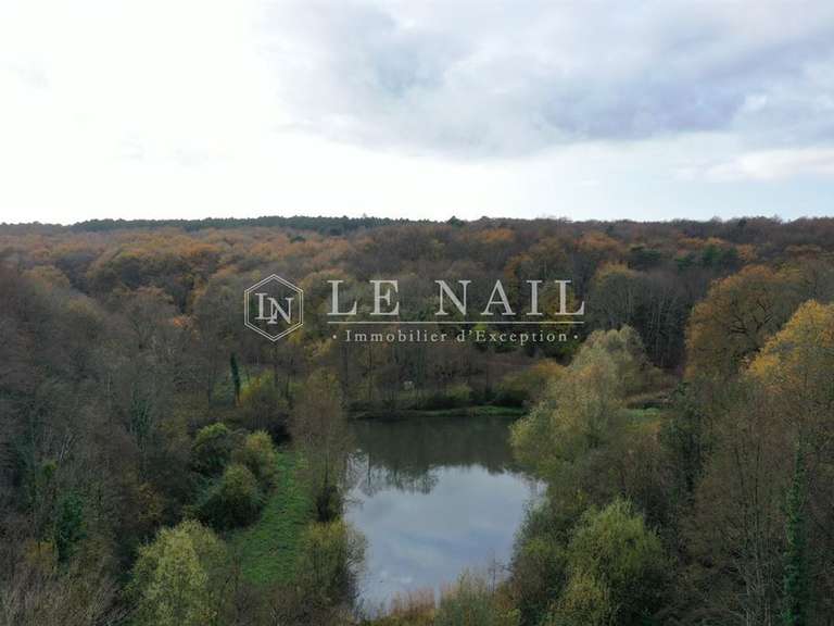 Maison Chinon - 9 chambres - 300m²