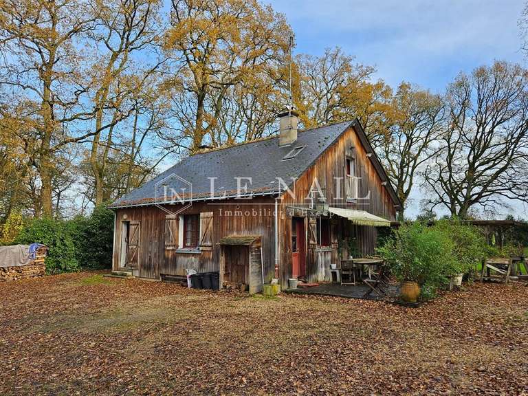 Maison Chinon - 9 chambres - 300m²