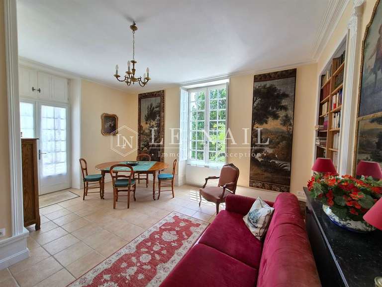 Maison Chinon - 10 chambres - 530m²