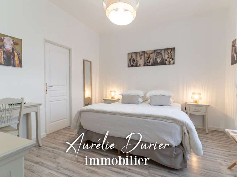 Maison Chinon - 11 chambres - 325m²