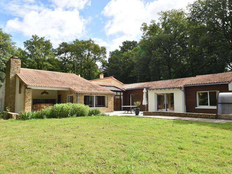 Maison Cholet - 327m²