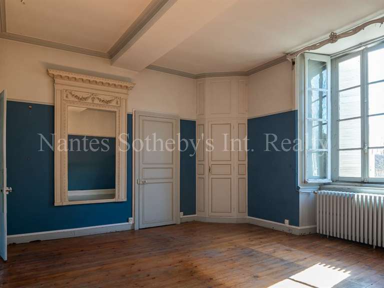 Maison Cholet - 9 chambres - 510m²