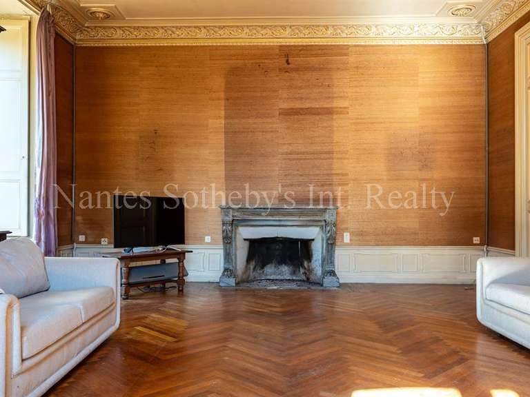 Maison Cholet - 9 chambres - 510m²