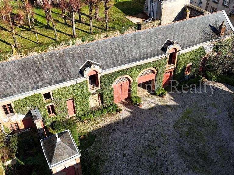 Maison Cholet - 9 chambres - 510m²