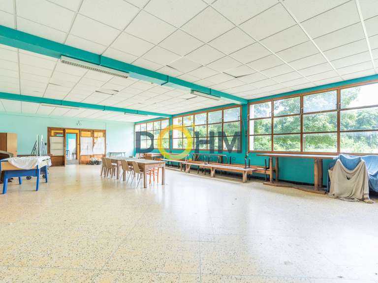 Maison Chomelix - 2300m²