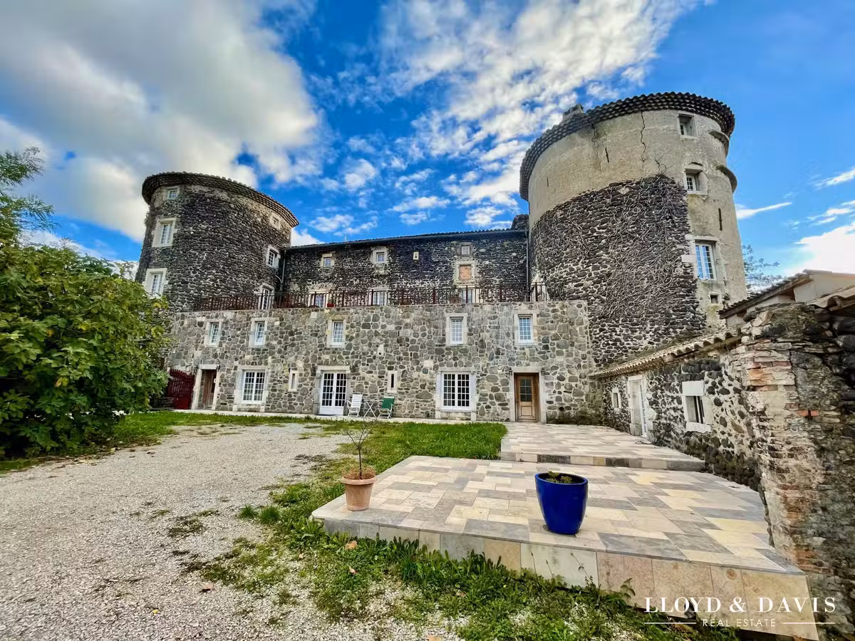 Castle Chomérac