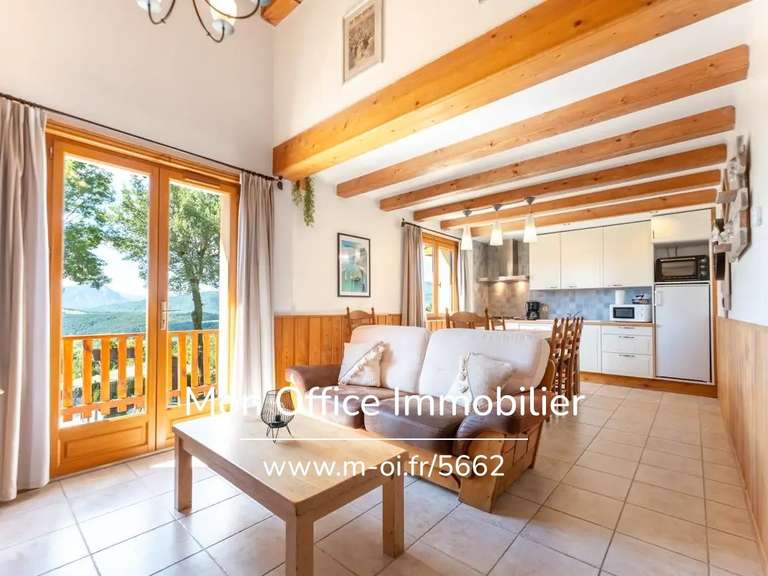 Maison Chorges - 10 chambres - 400m²