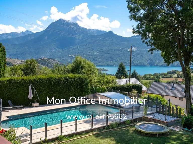 Maison Chorges - 10 chambres - 400m²