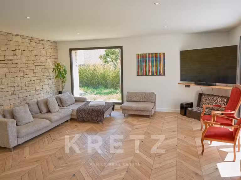 House Chusclan - 4 bedrooms - 190m²