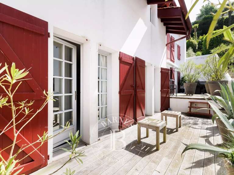 Appartement Ciboure - 3 chambres - 167m²