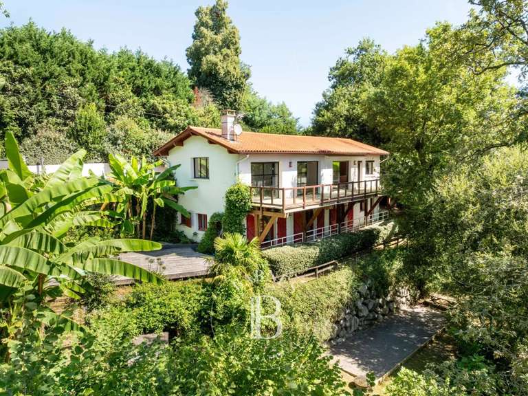 House Ciboure - 4 bedrooms - 200m²