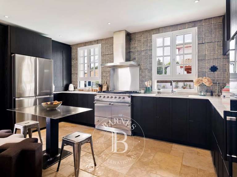 House Ciboure - 4 bedrooms - 230m²