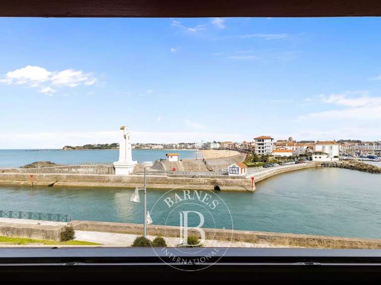 House with Sea view Ciboure - 3 bedrooms - 200m²