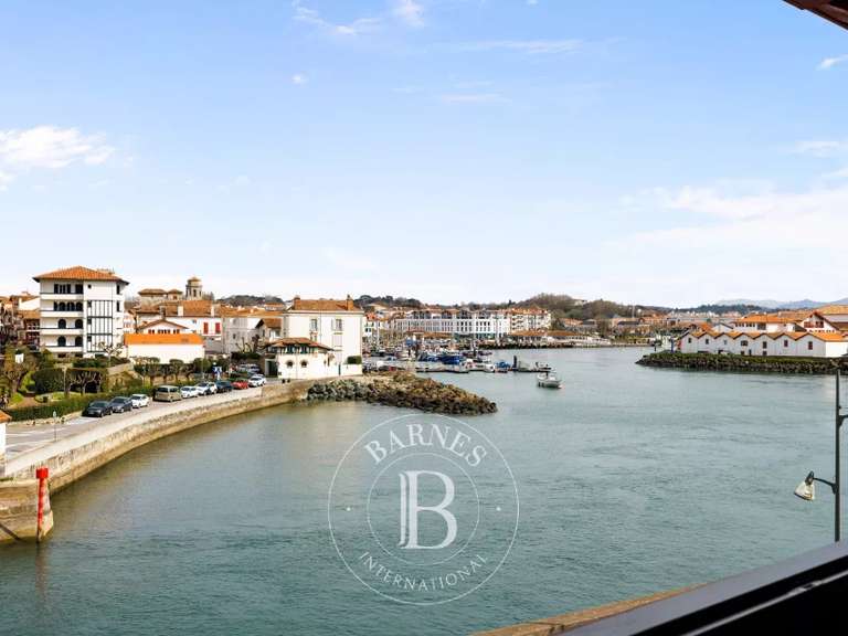 House with Sea view Ciboure - 3 bedrooms - 200m²