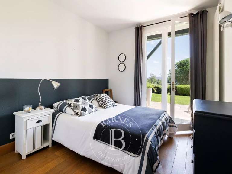 Maison Ciboure - 6 chambres - 340m²
