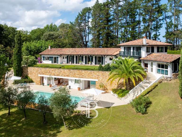 Maison Ciboure - 6 chambres - 340m²