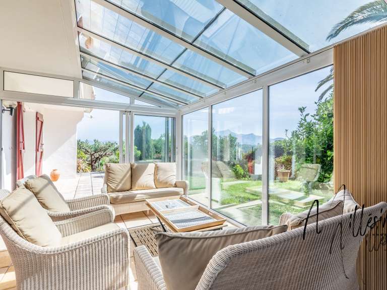 House Ciboure - 4 bedrooms - 234m²