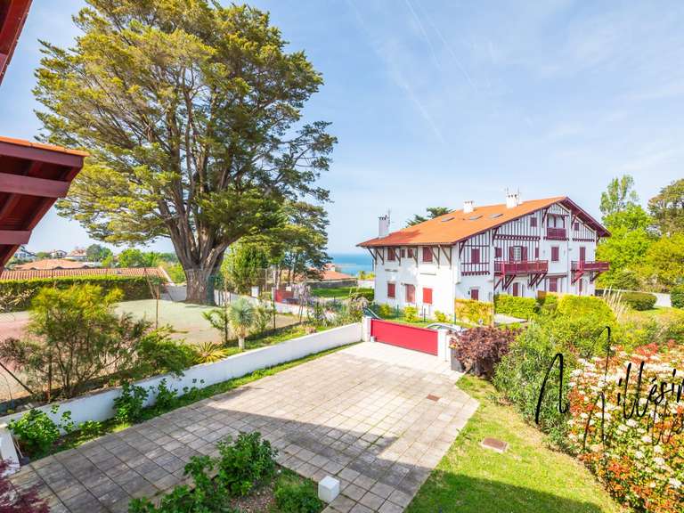 House Ciboure - 4 bedrooms - 234m²