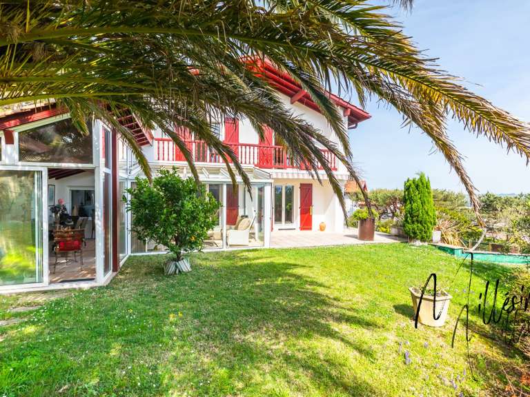 House Ciboure - 4 bedrooms - 234m²