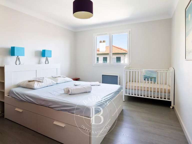 Maison Ciboure - 8 chambres - 300m²