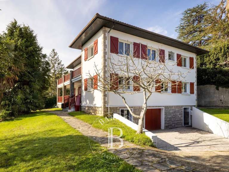 Maison Ciboure - 8 chambres - 300m²