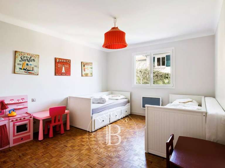 Maison Ciboure - 8 chambres - 300m²