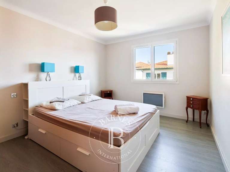 Maison Ciboure - 8 chambres - 300m²