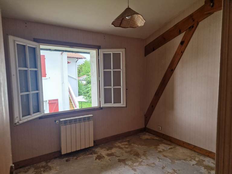 House Ciboure - 8 bedrooms - 137m²