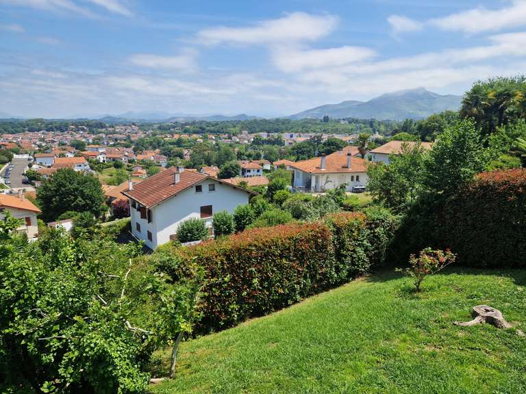 Maison Ciboure - 6 chambres - 219m²