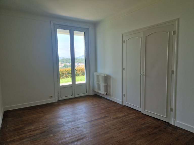 Maison Ciboure - 6 chambres - 219m²