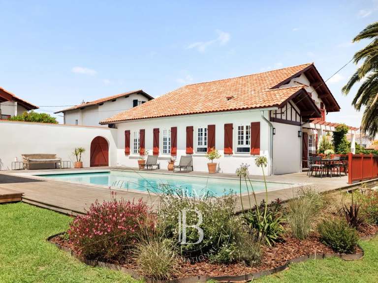 Maison Ciboure - 4 chambres - 230m²