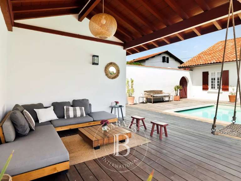 Maison Ciboure - 4 chambres - 230m²