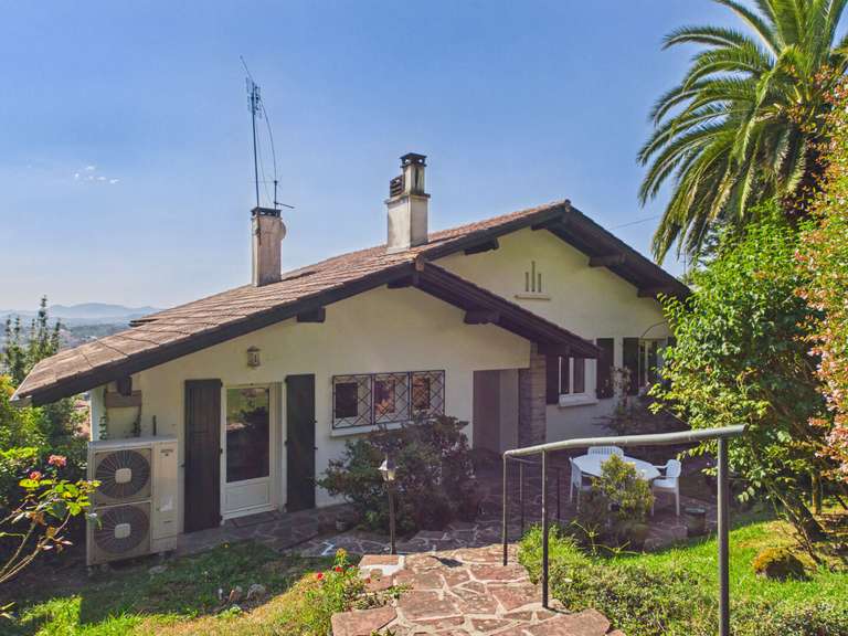 Maison Ciboure - 6 chambres - 205m²
