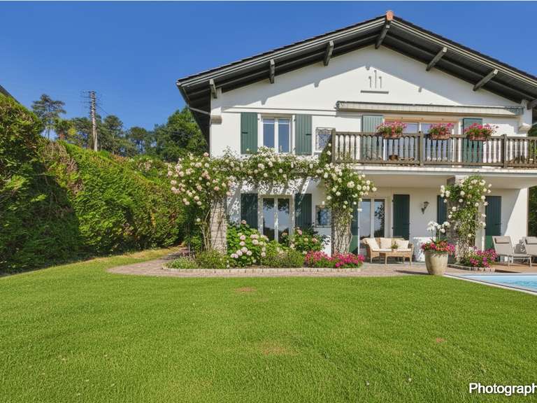 Maison Ciboure - 6 chambres - 205m²